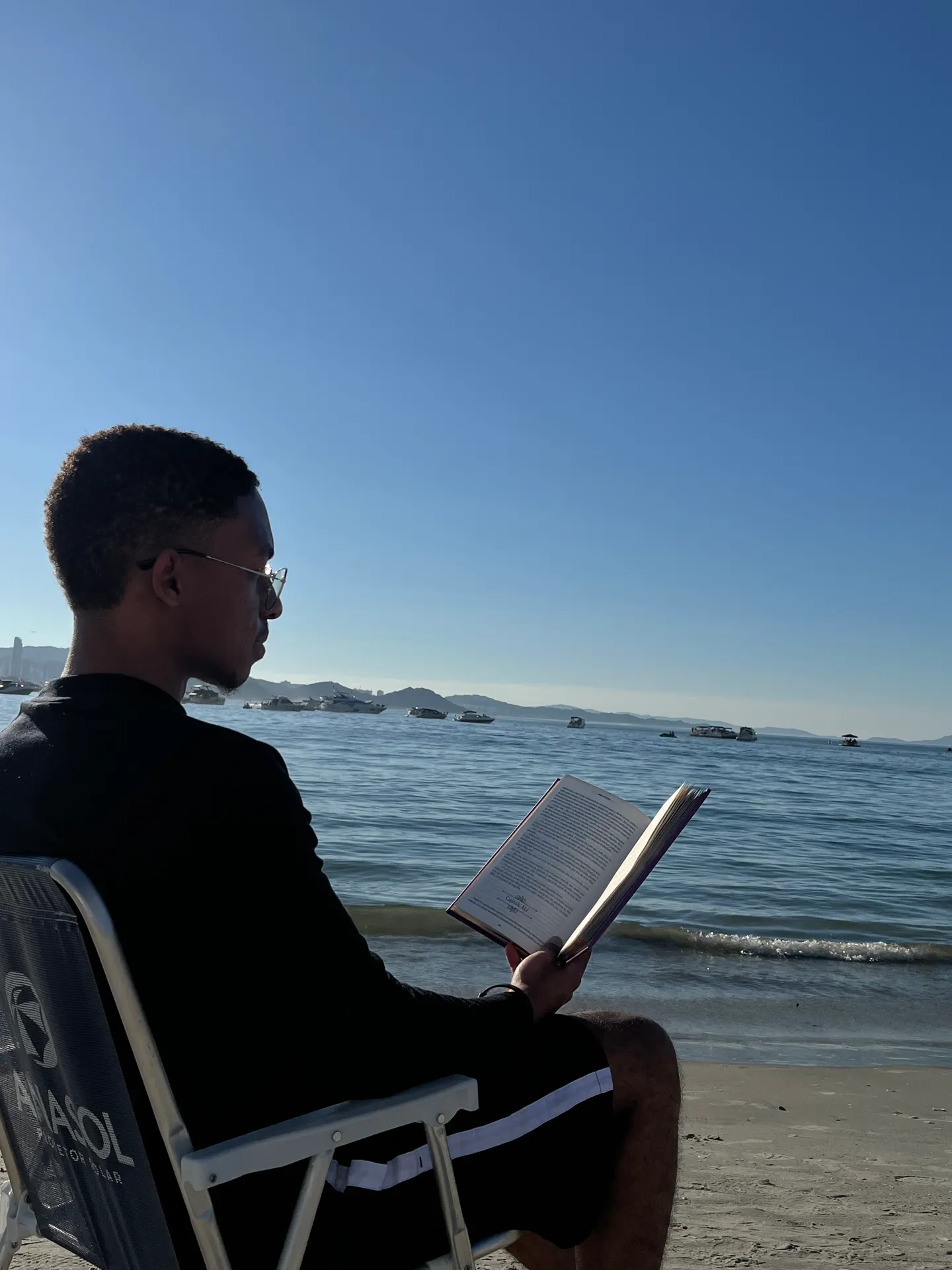 Aproveitando o dia na pra praia!